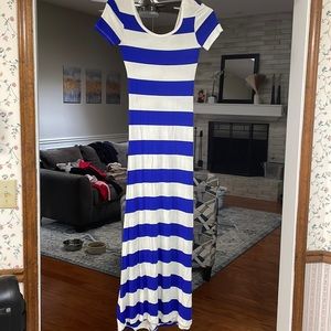 Go Couture maxi T-shirt dress